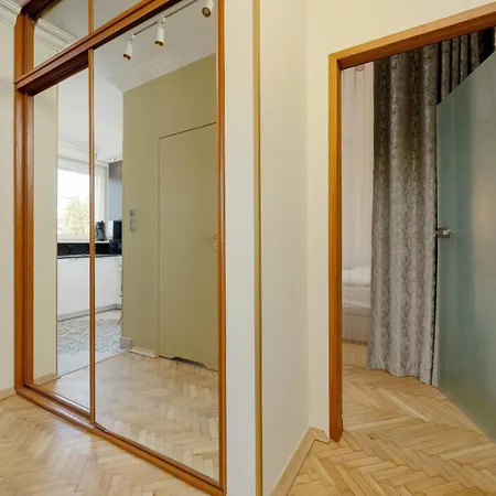 Przestronne Blisko Starego Miasta By Renters Apartment Wroclaw