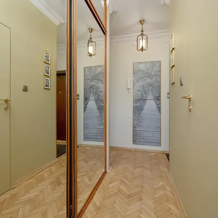 Przestronne Blisko Starego Miasta By Renters * Wroclaw