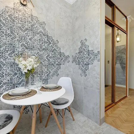 Апартаменты Przestronne Blisko Starego Miasta By Renters Вроцлав